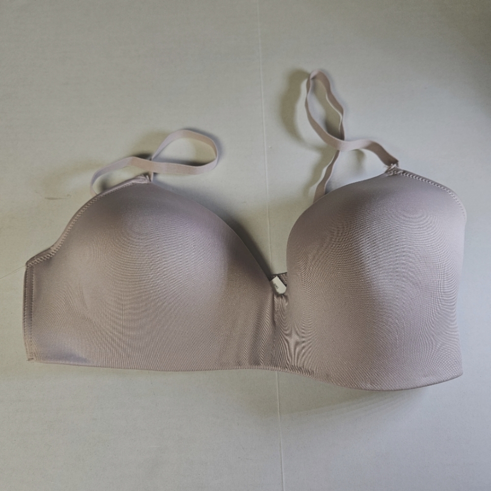 Maidenform 34D T Shirt Bra Light Purple